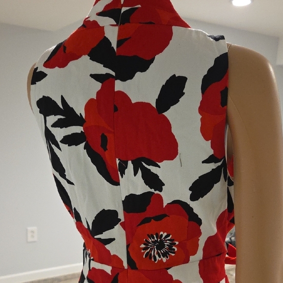 London Times Red and Black Halter Sundress - Picture 6 of 11